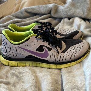Nike Purple Running Sneakers with Neon Yellow Accents